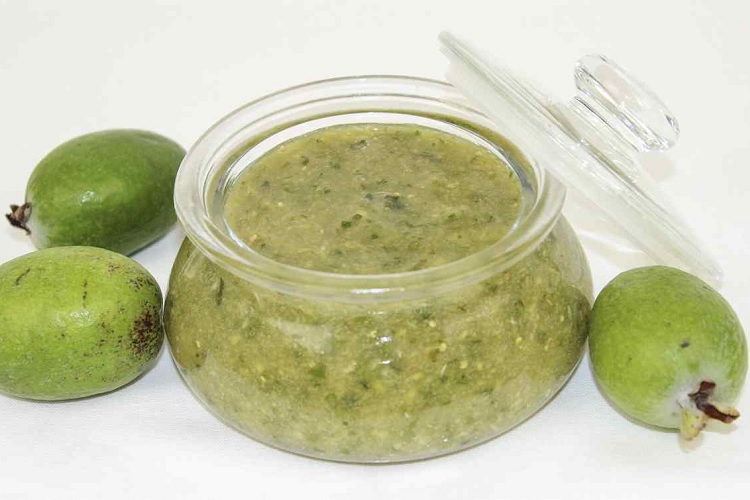 Фейхоа с сахаром