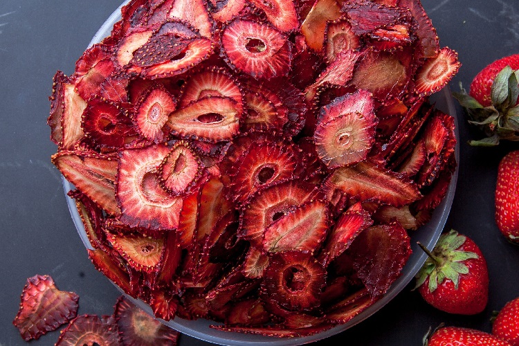 Сушеная клубника