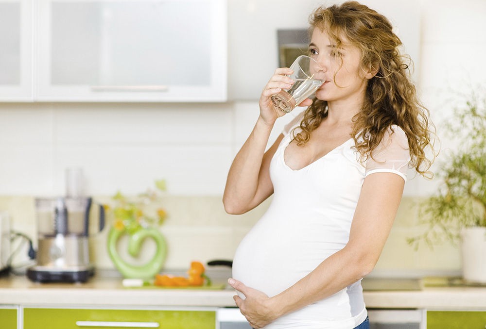 Минеральная вода разрешена беременным Минеральная вода разрешена беременным